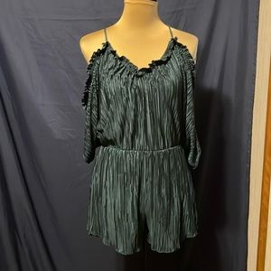 Impressions Emerald green romper size L